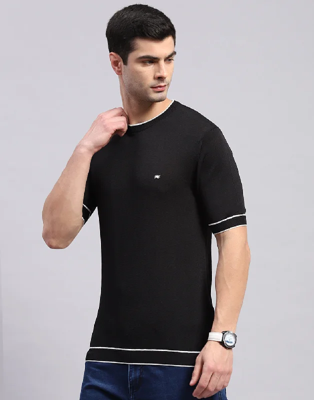 Men Black Solid Round Neck Half Sleeve T-Shirt