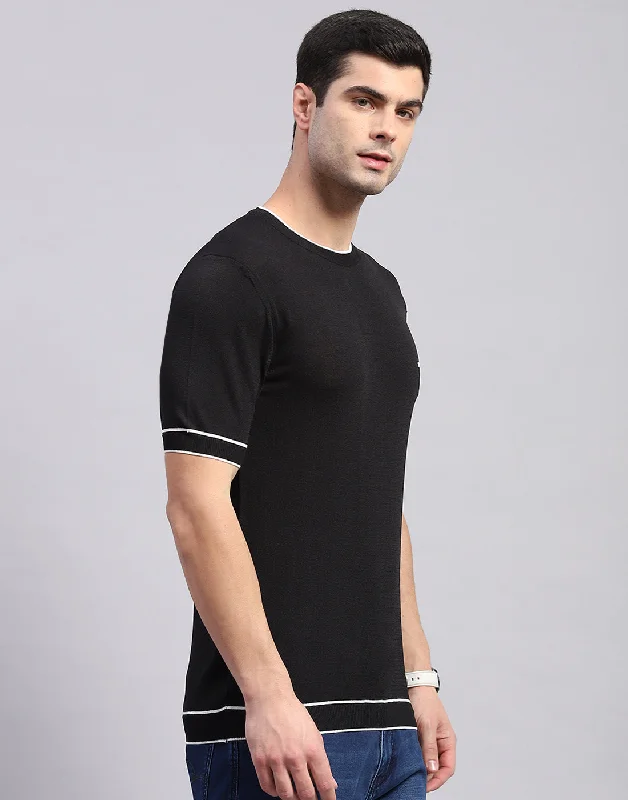 Men Black Solid Round Neck Half Sleeve T-Shirt