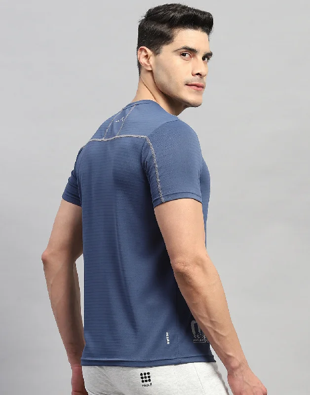 Men Blue Solid Round Neck Half Sleeve T-Shirt