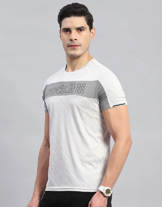 Men Grey Self Design Round Neck Half Sleeve T-Shirt