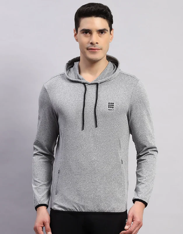 Men Grey Solid Hooded Full Sleeve T-Shirt