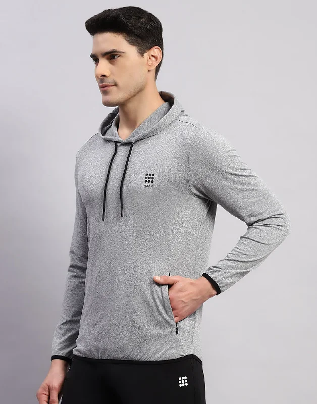 Men Grey Solid Hooded Full Sleeve T-Shirt