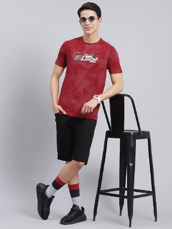 Men Maroon Printed Cotton Blend T-Shirt