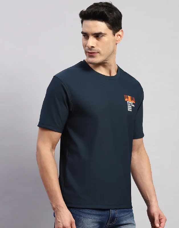 Men Navy Blue Printed Round Neck Half Sleeve T-Shirt