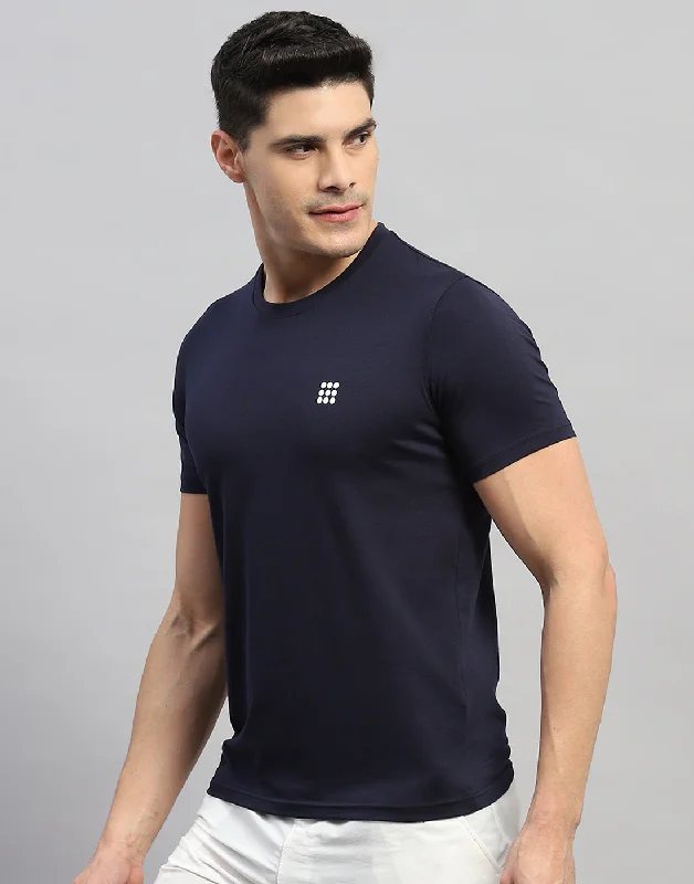 Men Navy Blue Solid Round Neck Half Sleeve T-Shirt