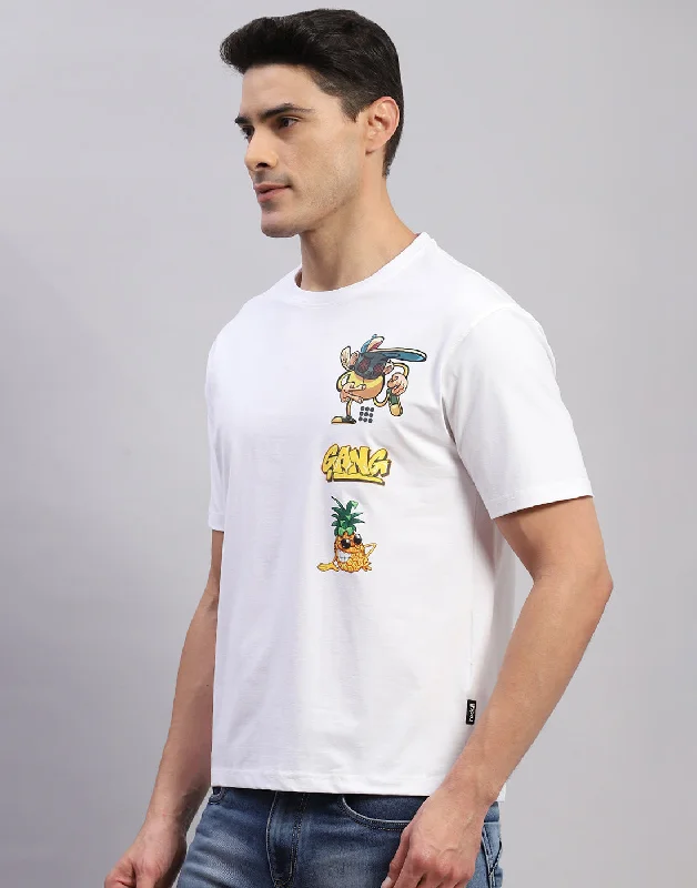 Men White Printed Round Neck Half Sleeve T-Shirt