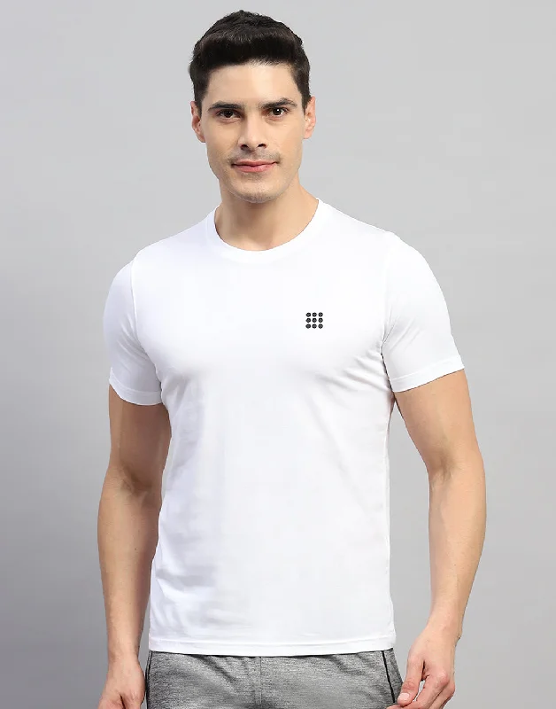 Men White Solid Round Neck Half Sleeve T-Shirt