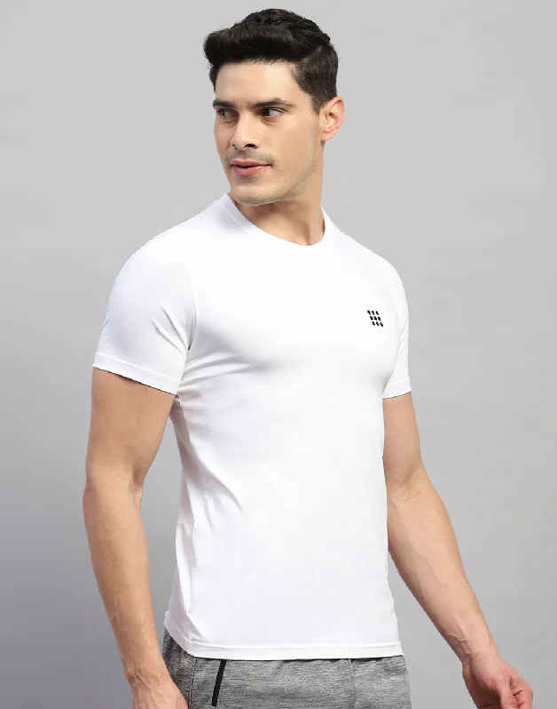 Men White Solid Round Neck Half Sleeve T-Shirt