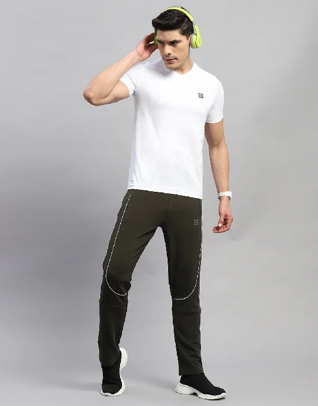 Men White Solid V Neck Half Sleeve T-Shirt