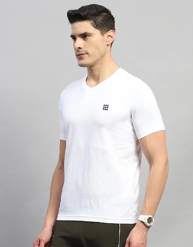 Men White Solid V Neck Half Sleeve T-Shirt