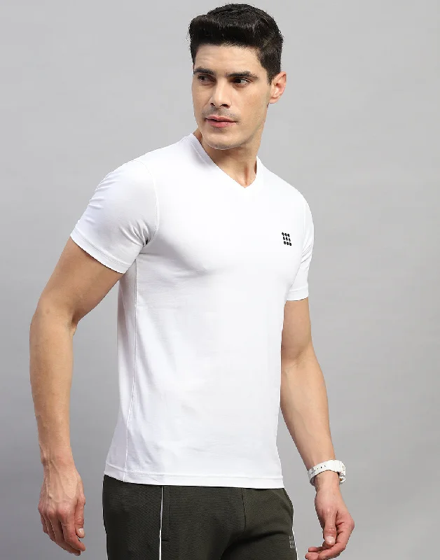 Men White Solid V Neck Half Sleeve T-Shirt