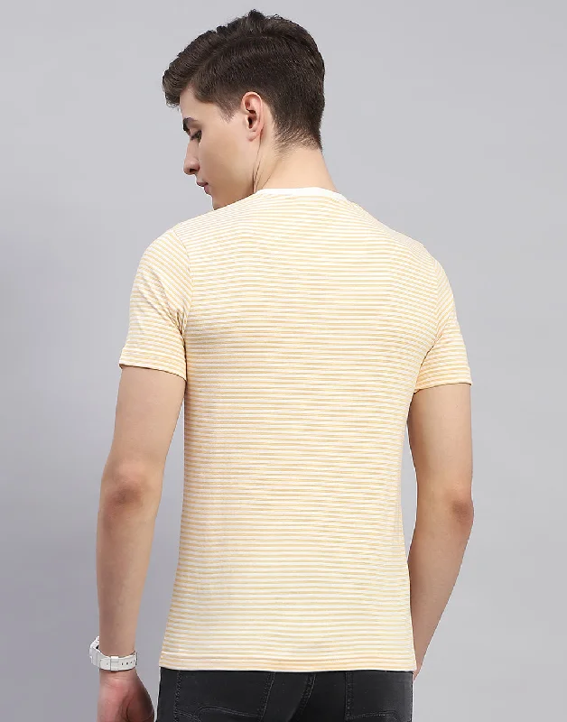 Men Yellow Printed Round Neck Half Sleeve T-Shirt