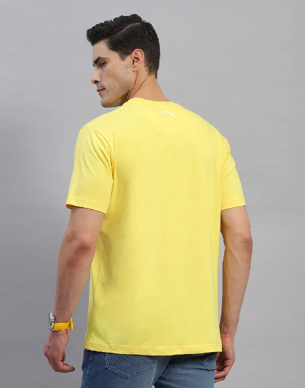 Men Yellow Solid Round Neck Half Sleeve T-Shirt