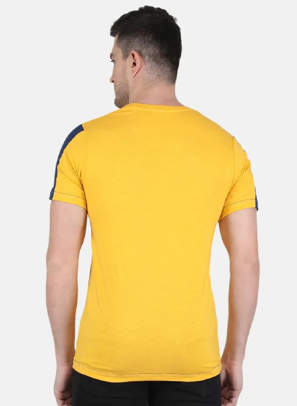 Men Mustard Stripe T-Shirt