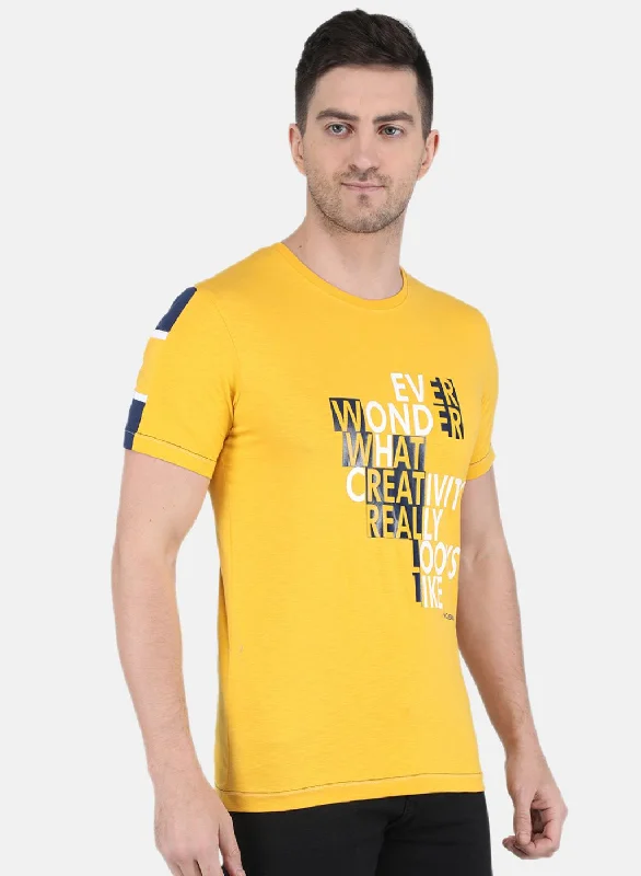 Men Mustard Stripe T-Shirt