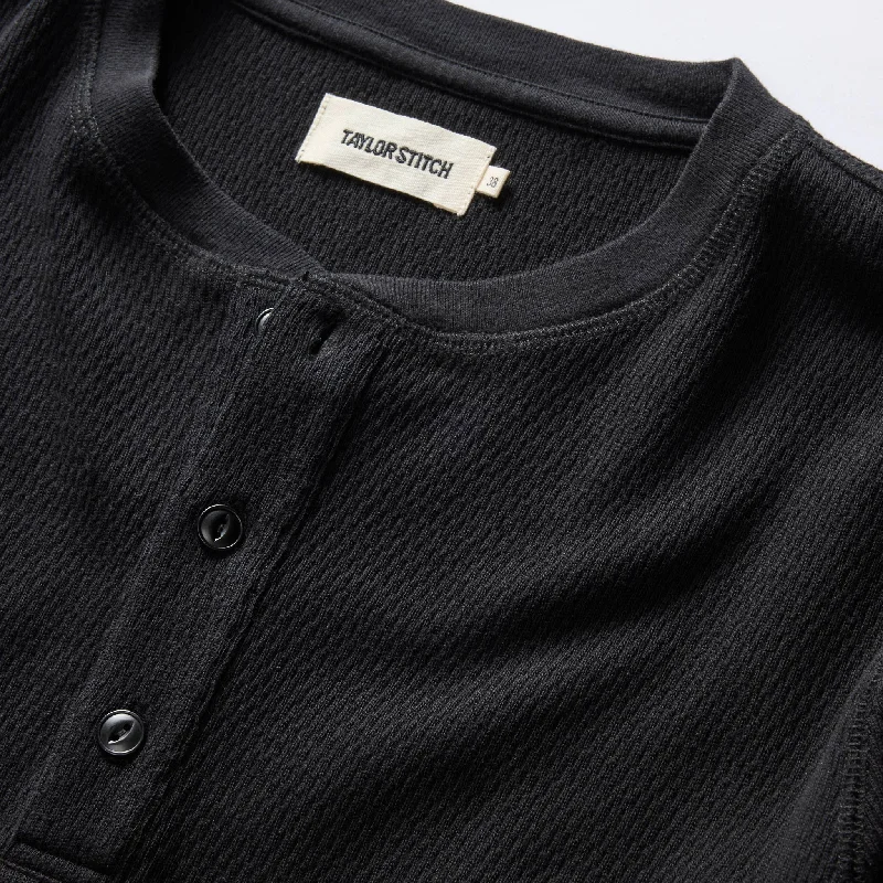 The Organic Cotton Waffle Henley in Faded Black