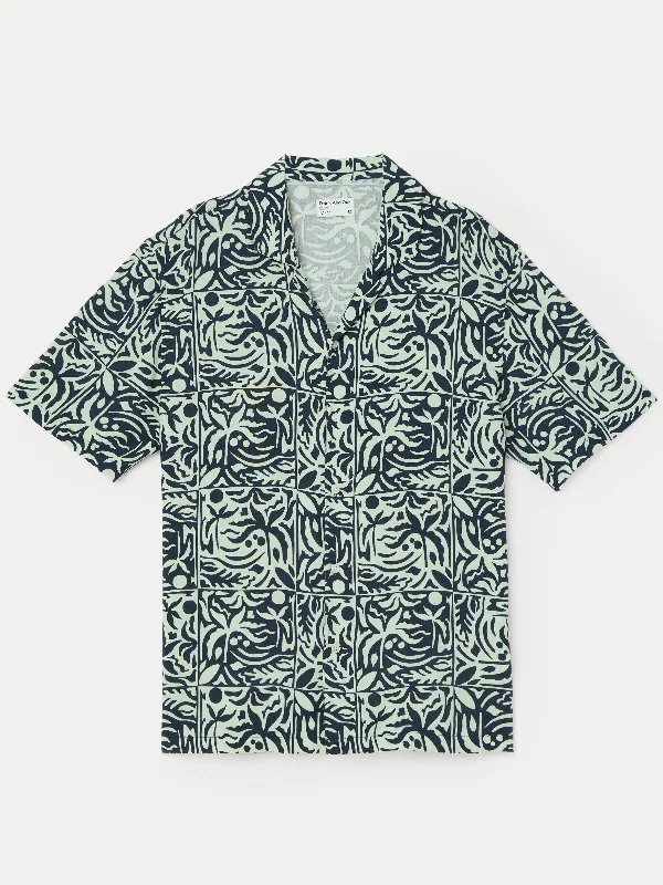 The Printed Camp Collar Shirt in Blueberry