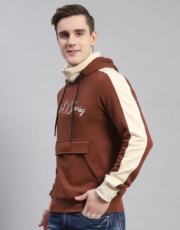 Men Brown Solid Hooded Full Sleeve Sweatshirt