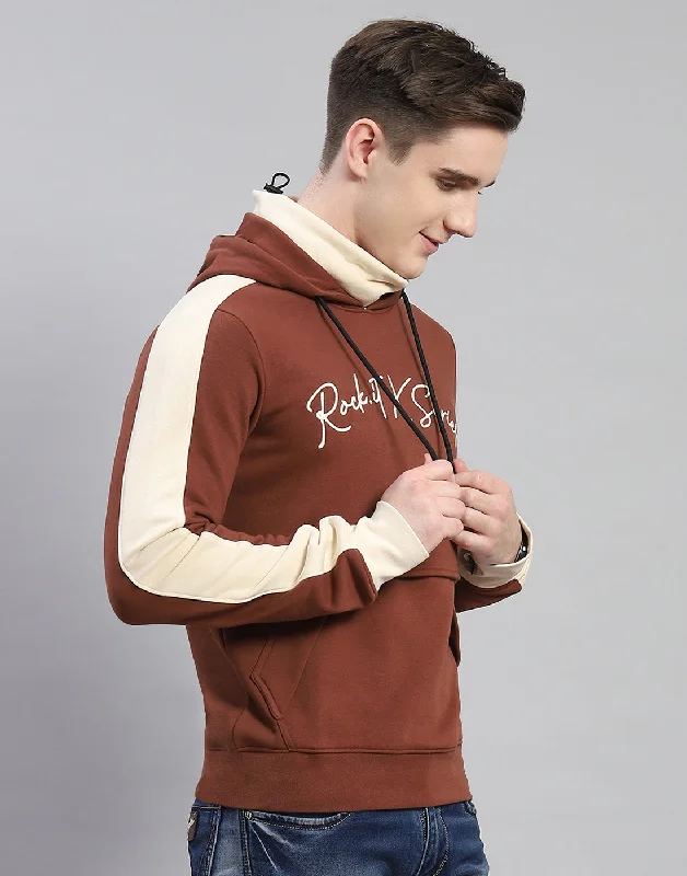 Men Brown Solid Hooded Full Sleeve Sweatshirt